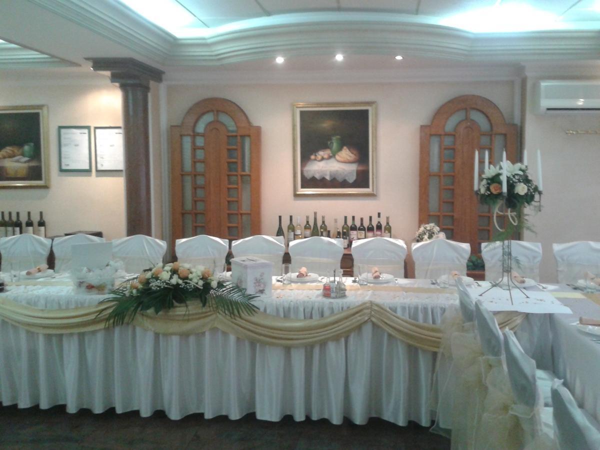 Business Club Selenca Bed & Breakfast Bac Bagian luar foto