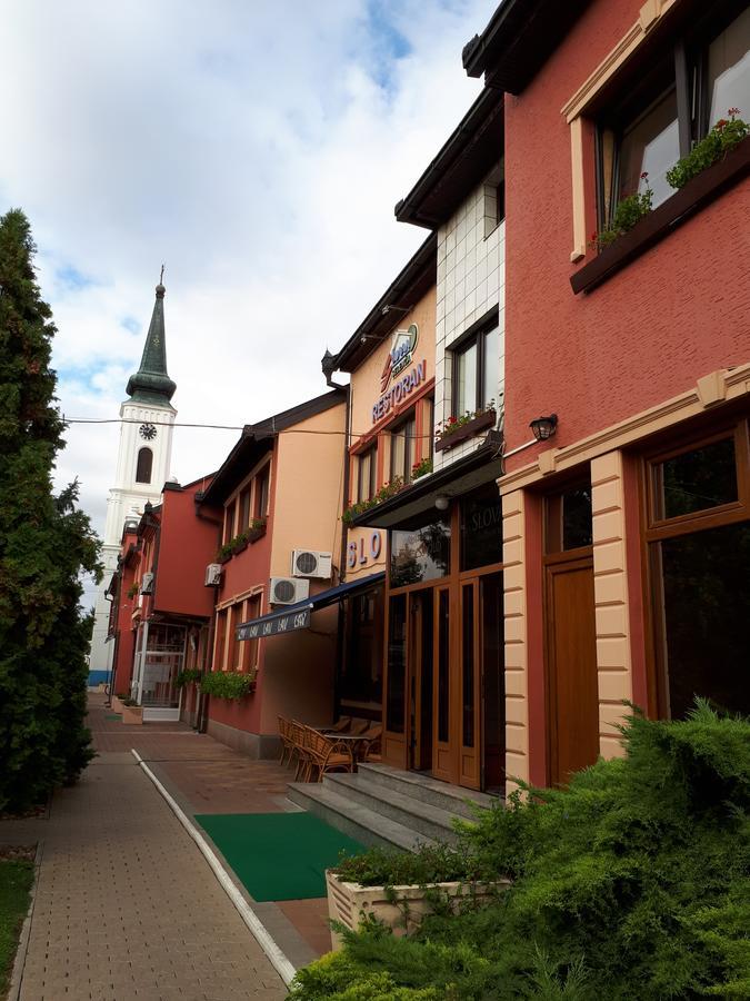 Business Club Selenca Bed & Breakfast Bac Bagian luar foto