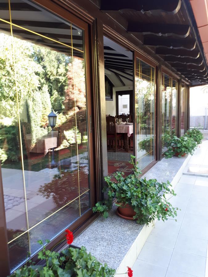 Business Club Selenca Bed & Breakfast Bac Bagian luar foto