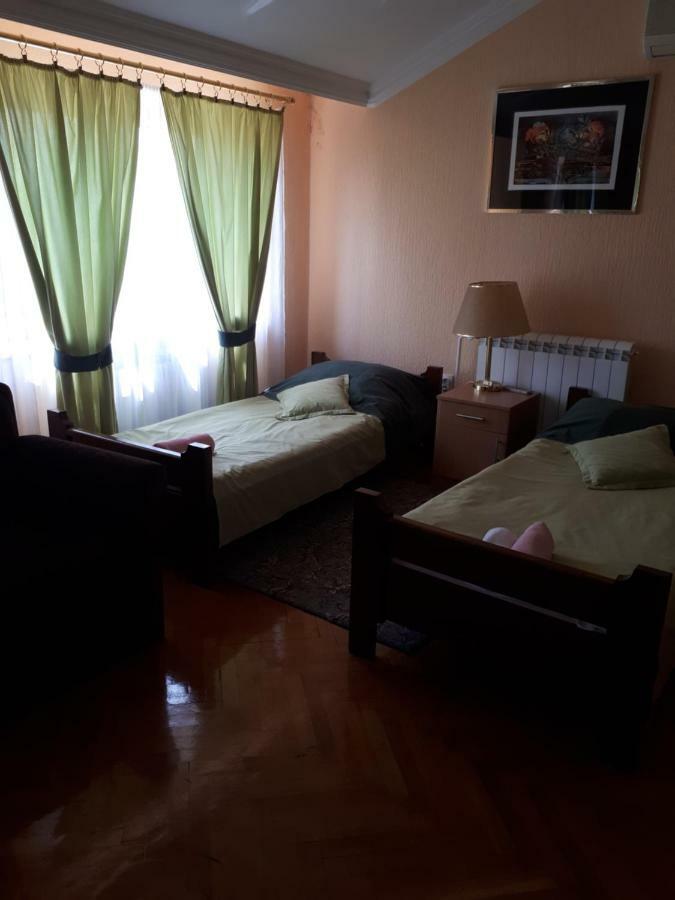 Business Club Selenca Bed & Breakfast Bac Bagian luar foto